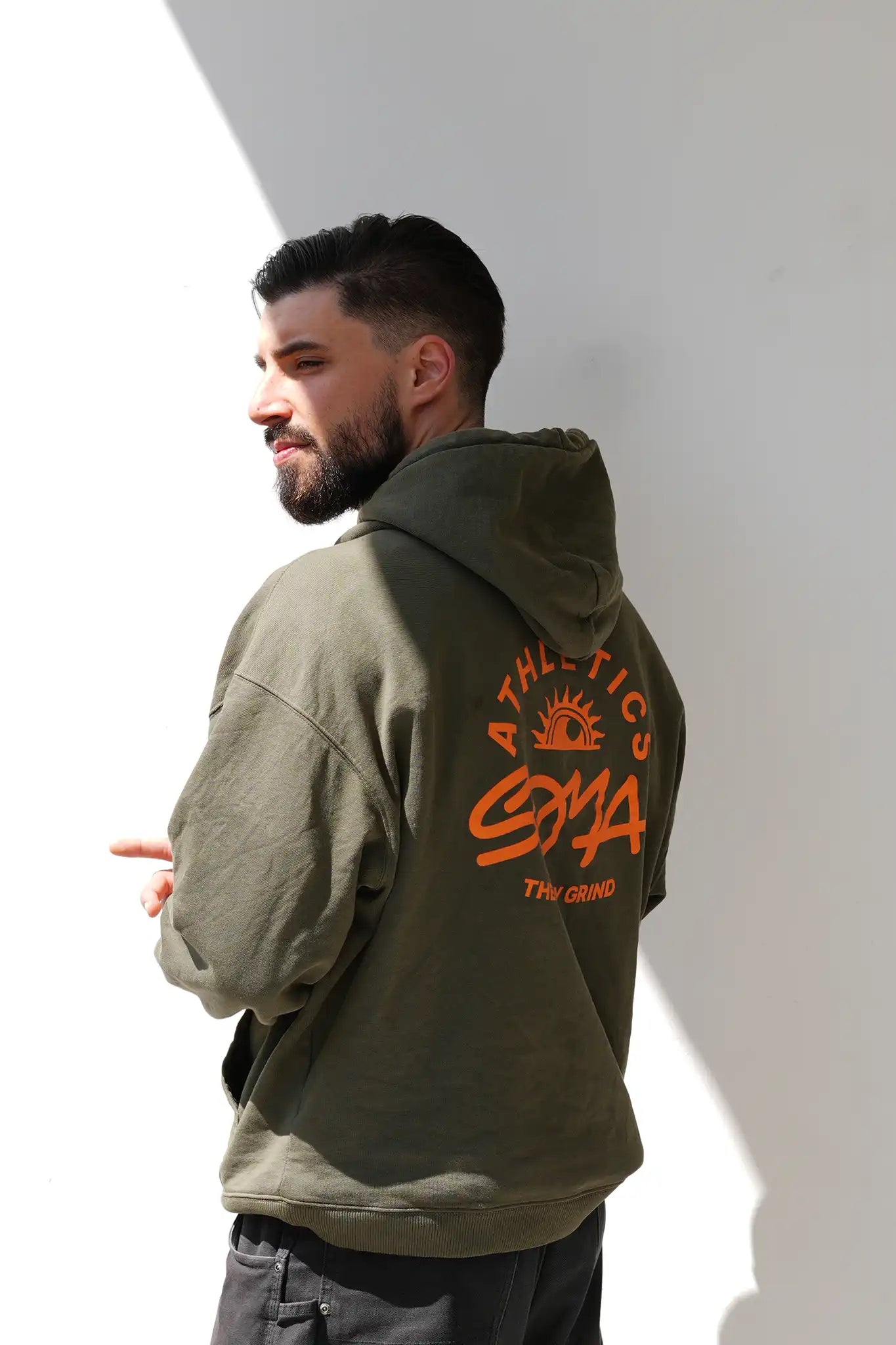 The Daily Grind - Classic Hoodie olive