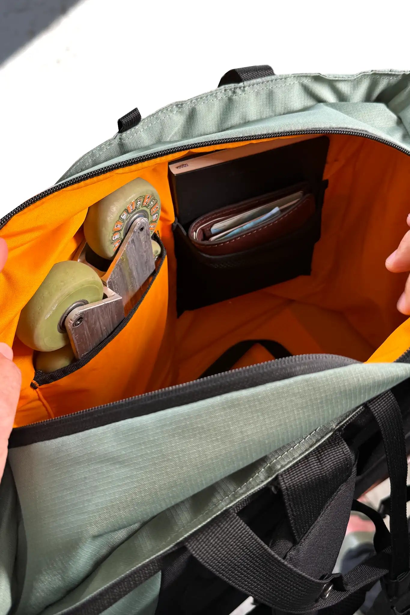 HELIOS - Cargo Hybrid Backpack